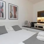 Xenia Apartments - Lovely Studio Apartment In Porta Romana
